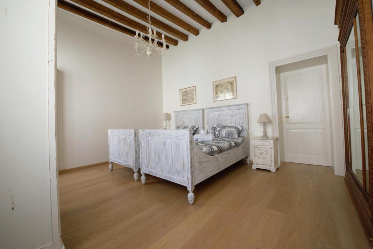 San Lorenzo - 5Min From St Mark'S Square Apartament Wenecja