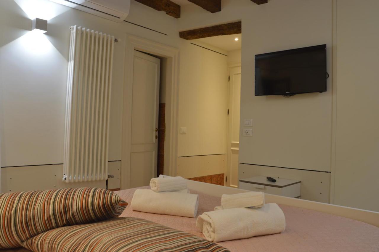 San Lorenzo - 5Min From St Mark'S Square Apartament *